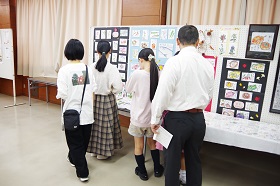 写真:展示・体験の様子2(令和6年度)