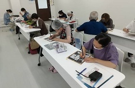 「伊勢型紙」の様子